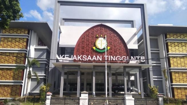 Dokumen Tak Dibawa, Pemeriksaan Ditunda — Mantan Kadispar NTB Terseret Pusaran Korupsi MXGP Rp8 Miliar | Hukrim — Orbit NTB