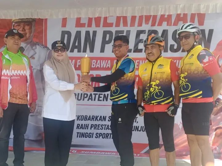 Gelora Semangat Kirab Api Obor PORPROV NTB 2026, Rombongan Siap Masuk dan Keliling Lombok | Olahraga — Orbit NTB