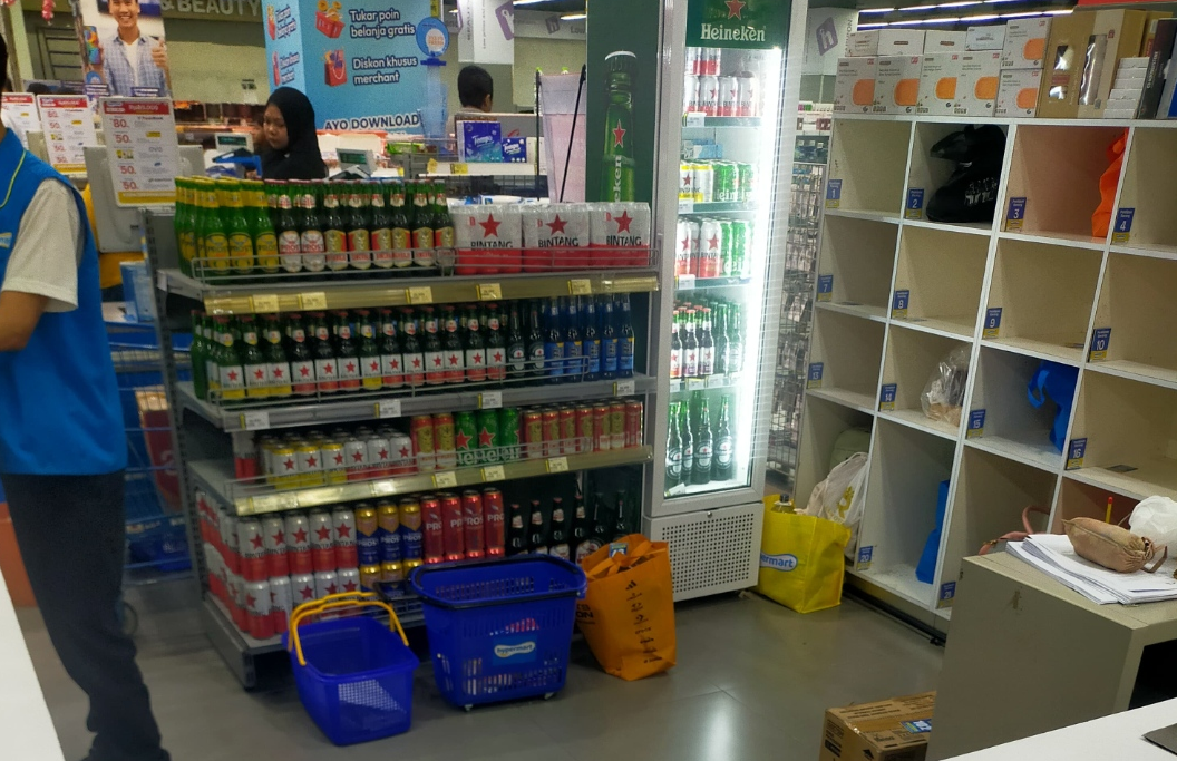 GENAM NTB Soroti Penjualan Mikol Golongan A di Hypermart Epicentrum Mall Mataram | Hukrim — Orbit NTB