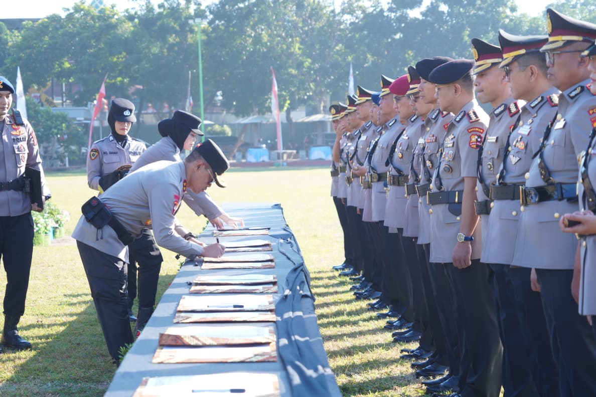 Pimpin Sertijab PJU dan Kapolres, Kapolda NTB Tekankan Peningkatan Kinerja dan Pelayanan | Hukrim — Orbit NTB